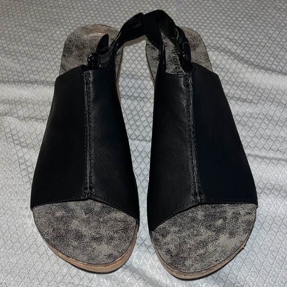 Pierre Dumas | Black Marbled Hester Wedge Peep-Toe Sandal - Women - Picture 9 of 12